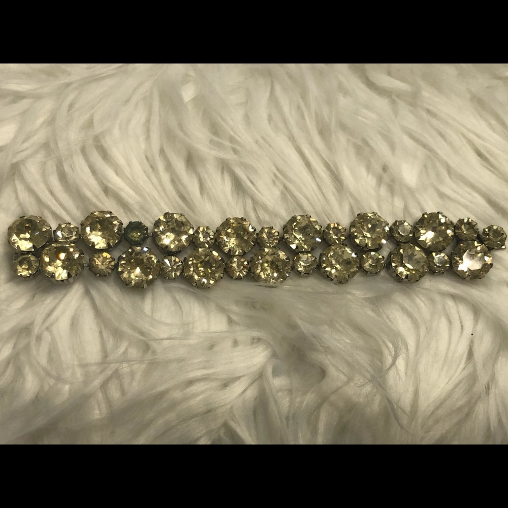 1950s Vintage chartreuse bracelet